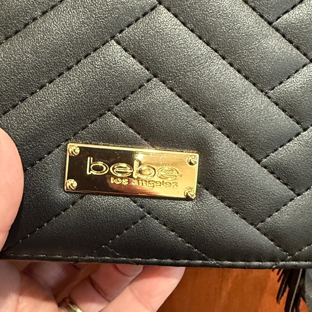Black Quilted Crossbody Bag - Picture 3 of 11